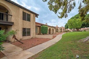 2045 S 14th Ave in Yuma, AZ - Building Photo