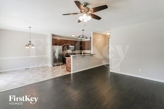 2823 Preston Woods Trail in Lake St. Louis, MO - Building Photo - Building Photo