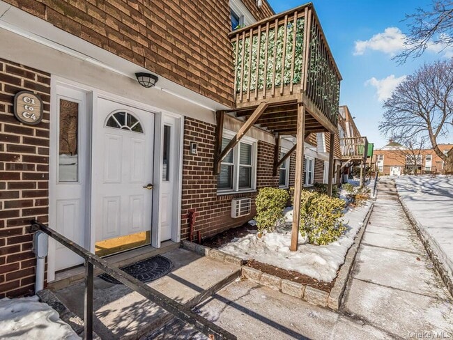 380 N Broadway in Yonkers, NY - Building Photo - Building Photo