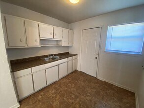 4223 Rockingham St in Houston, TX - Building Photo - Building Photo