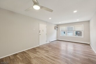 53 Union St in Montclair, NJ - Building Photo - Building Photo