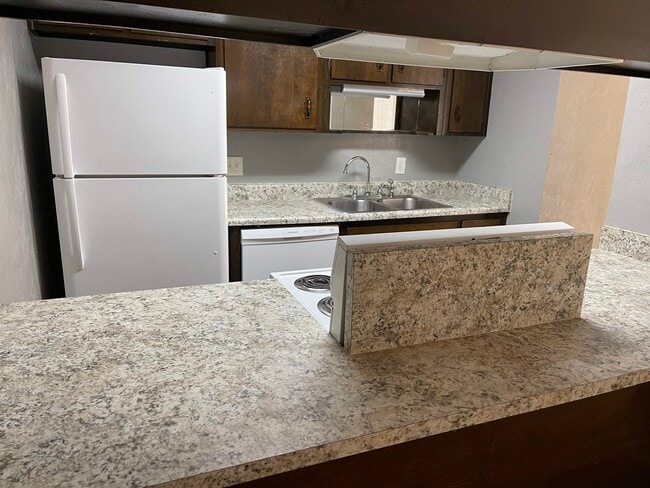 2010 Bradford Ct in Tallahassee, FL - Building Photo - Building Photo