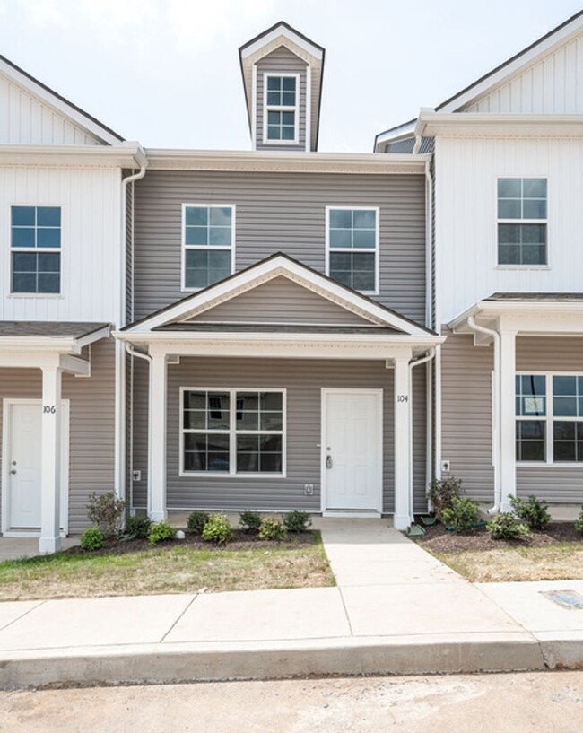 104 Kathryn Ct in Columbia, TN - Foto de edificio - Building Photo