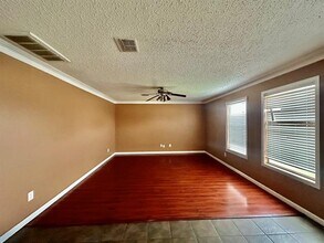 5437 New Castleton Ln in Fort Worth, TX - Building Photo - Building Photo