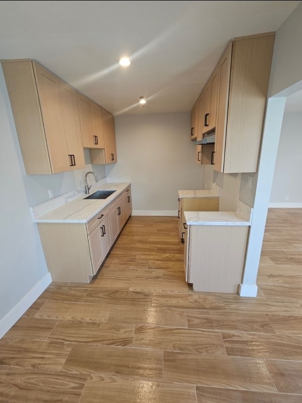 1136 W 120th St in Los Angeles, CA - Building Photo - Building Photo