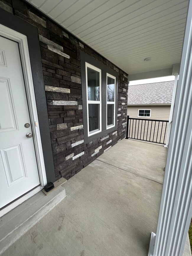 2001 Burlington Dr in Pevely, MO - Building Photo - Building Photo