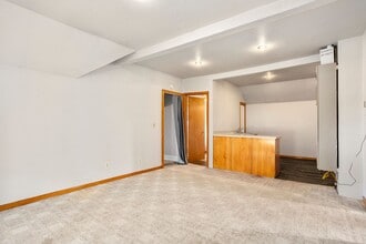 120 W 5th St in Kaukauna, WI - Building Photo - Building Photo