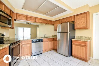 13220 Whaler Dr in Hudson, FL - Building Photo - Building Photo