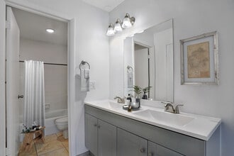 Rockway Commons in Salt Lake City, UT - Building Photo - Building Photo