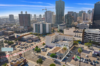 Sage House Apartments in San Diego, CA - Building Photo - Building Photo