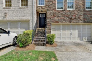 11057 Lorin Way in Duluth, GA - Building Photo - Building Photo