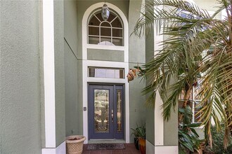 11102 Avery Oaks Dr in Tampa, FL - Building Photo - Building Photo