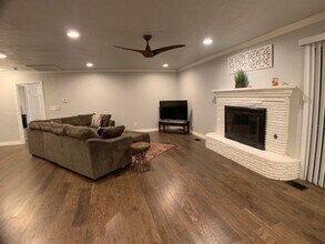 3209 NW 35th St in Oklahoma City, OK - Building Photo - Building Photo