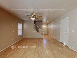 7329 Halsey Ct in Las Vegas, NV - Foto de edificio - Building Photo