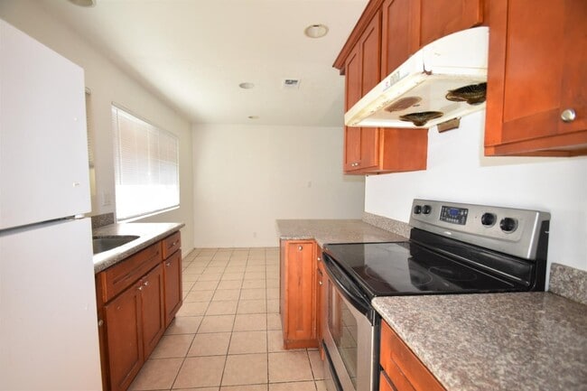 property at 488 S Sunset Ave