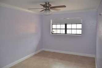 9466 SW 6th Terrace, Unit 07737 in Miami, FL - Building Photo - Building Photo