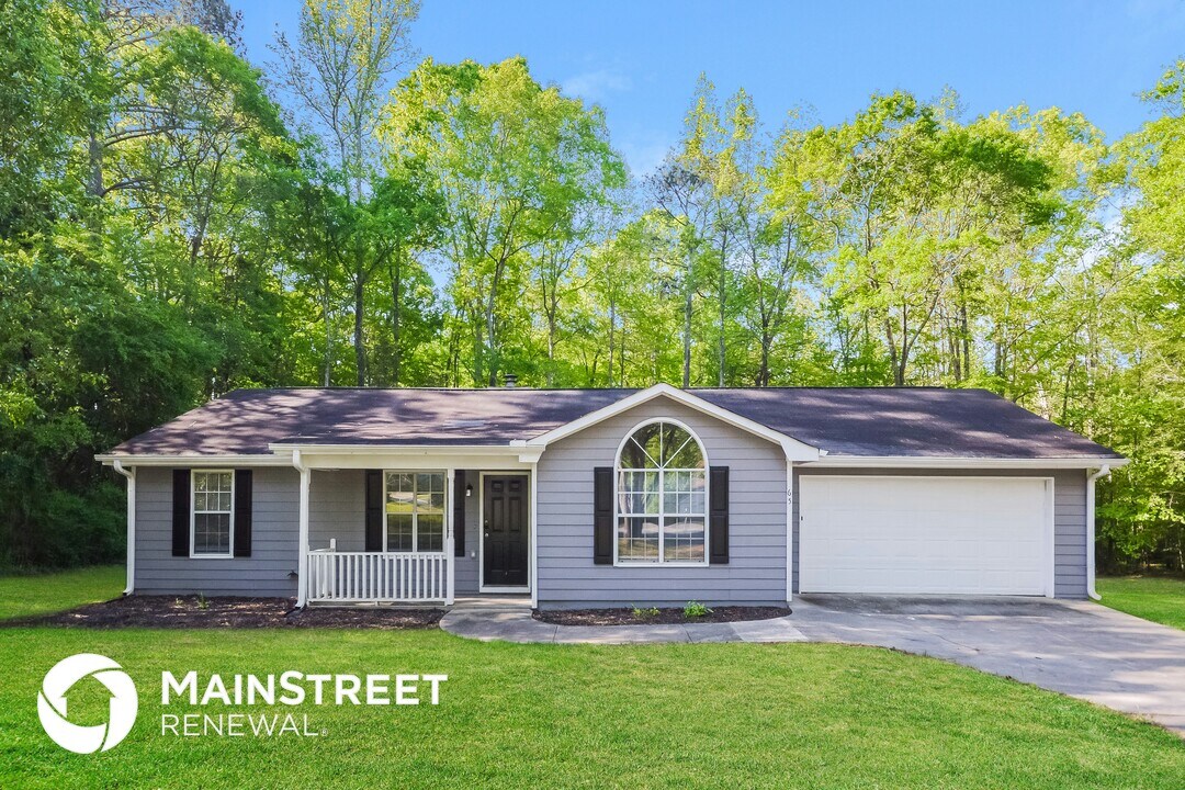 65 Laurel Ridge Ct in Covington, GA - Building Photo