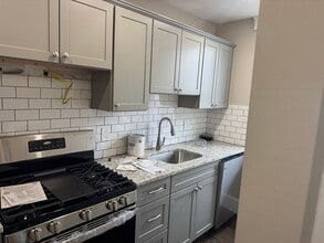 135 Massachusetts Ave in Arlington, MA - Building Photo - Building Photo