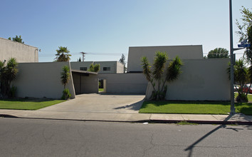 Monte Vista Townhouse in Turlock, CA - Building Photo - Building Photo