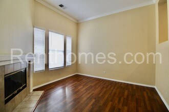 13330 Via Bellarado in San Diego, CA - Building Photo - Building Photo