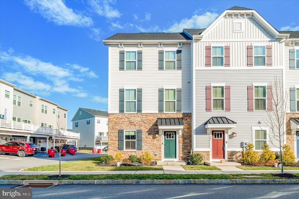 301 Blue Welsh St in Malvern, PA - Building Photo