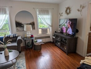1217 E Main St in Shrub Oak, NY - Building Photo - Building Photo