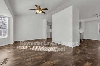 1215 Sandi Dr in Layton, UT - Building Photo - Building Photo