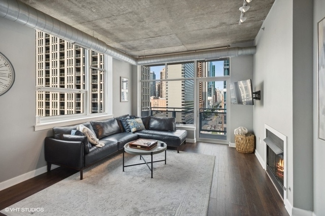 1305 S Michigan Ave, Unit 1005 in Chicago, IL - Building Photo