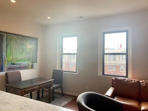 1133 13th St NW-Unit -Unit 8B in Washington, DC - Foto de edificio - Building Photo