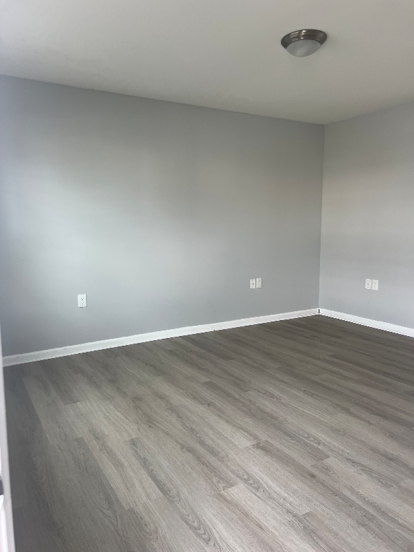 property at 16 Duiguid Dr