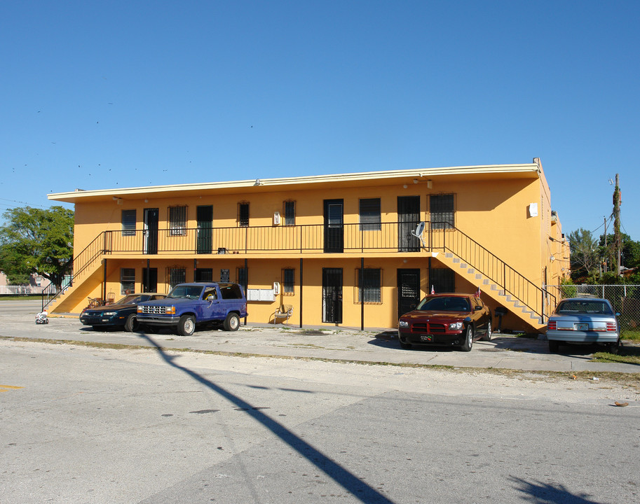 6301 NW 12th Ave in Miami, FL - Building Photo