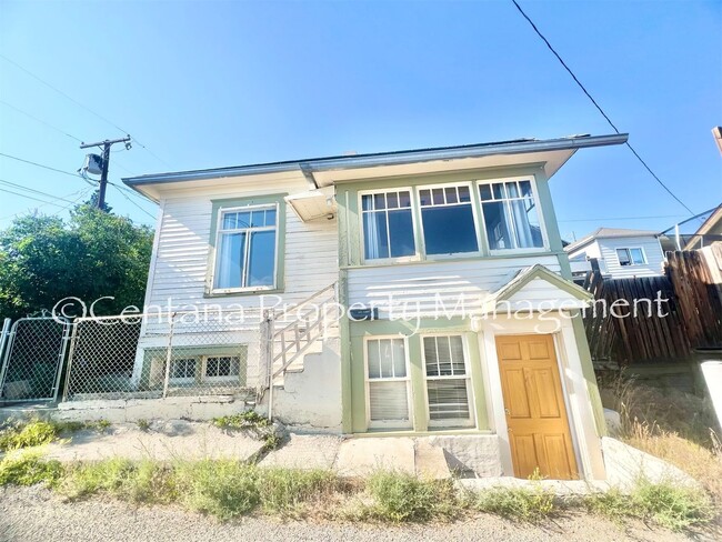 property at 515 James St