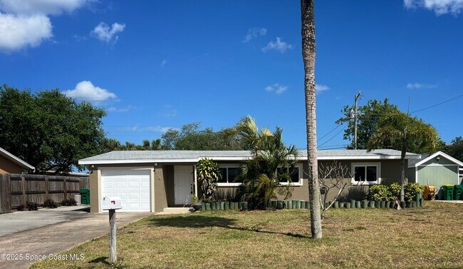 property at 818 7th St