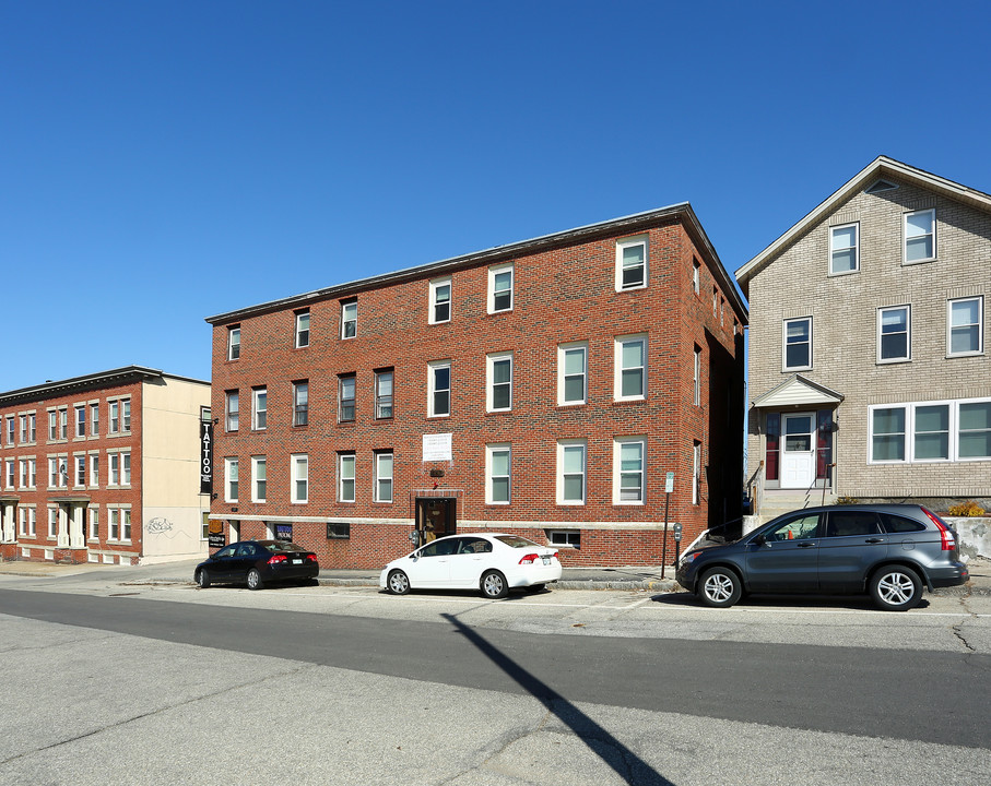 18-20 Orange St in Manchester, NH - Building Photo