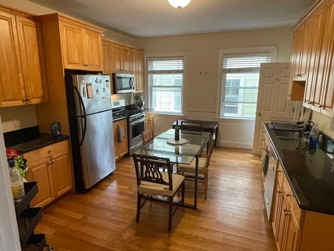 property at 206 Pearl St