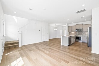 16341 Leading St in Charlotte, NC - Building Photo - Building Photo