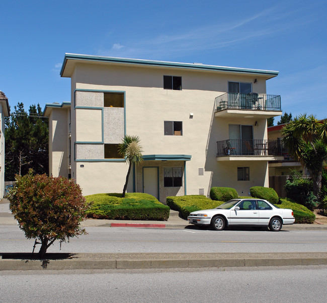 504 Richmond Dr in Millbrae, CA - Foto de edificio - Building Photo