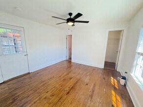 20 E 40th St in Savannah, GA - Building Photo - Building Photo