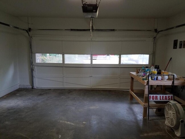 2307 Pine Tree Rd in Longview, TX - Building Photo - Building Photo