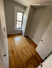 223 Newbury St in Boston, MA - Building Photo - Building Photo