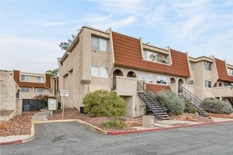 3591 S Arville St in Las Vegas, NV - Building Photo - Building Photo