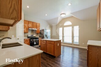 15722 E Astern Dr in Crosby, TX - Building Photo - Building Photo