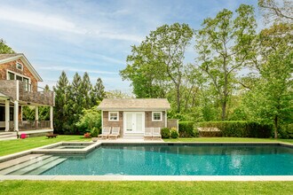 268 Madison St in Sag Harbor, NY - Building Photo - Building Photo