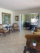 10420 SW 52nd St in Miami, FL - Building Photo - Building Photo