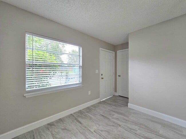 5545 Gaur Ln in Lakeland, FL - Building Photo - Building Photo