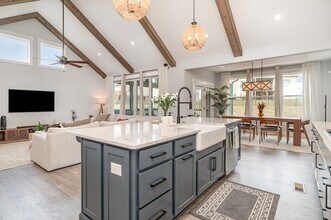 3427 Earhart Rd in Mount Juliet, TN - Foto de edificio - Building Photo