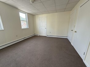 141 Main St in Belmont, NH - Building Photo - Building Photo