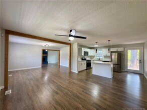 7605 Jennings Ln in Fayetteville, NC - Building Photo - Building Photo