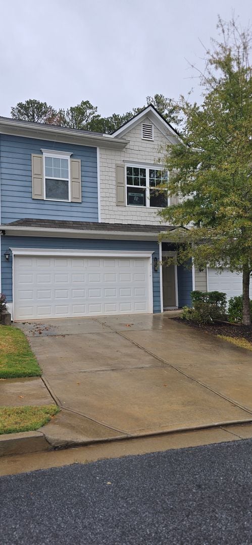 property at 128 Grant Dr