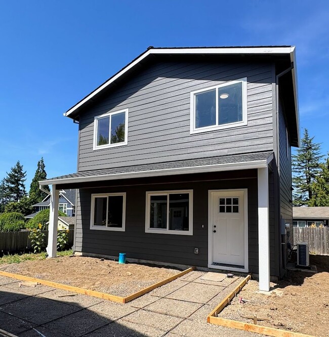 property at 13822 SE Oatfield Rd